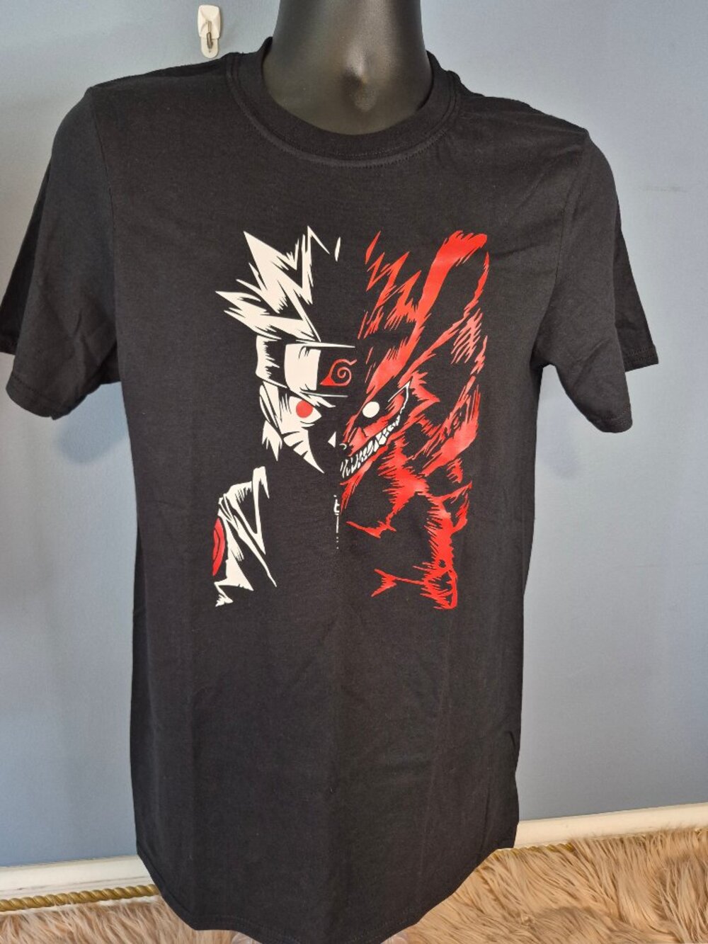 NWOT NARUTO T-SHIRT BY GILDAN - UNISEX SMALL